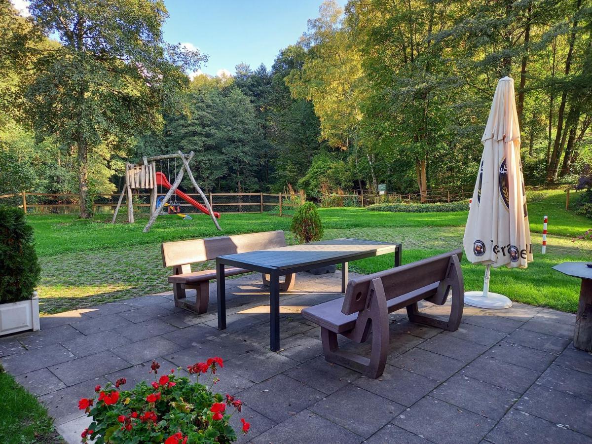 Ferienwohnung Am Waldsee Mit Schwimmbad Gernsbach Exterior foto